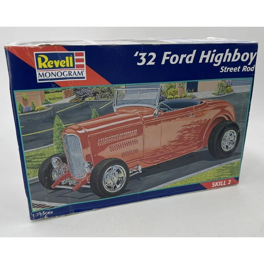 Revell 85-7625 1932 Ford Highboy Street Rod Kit 1/25‎ Model Car Mountain NIOB